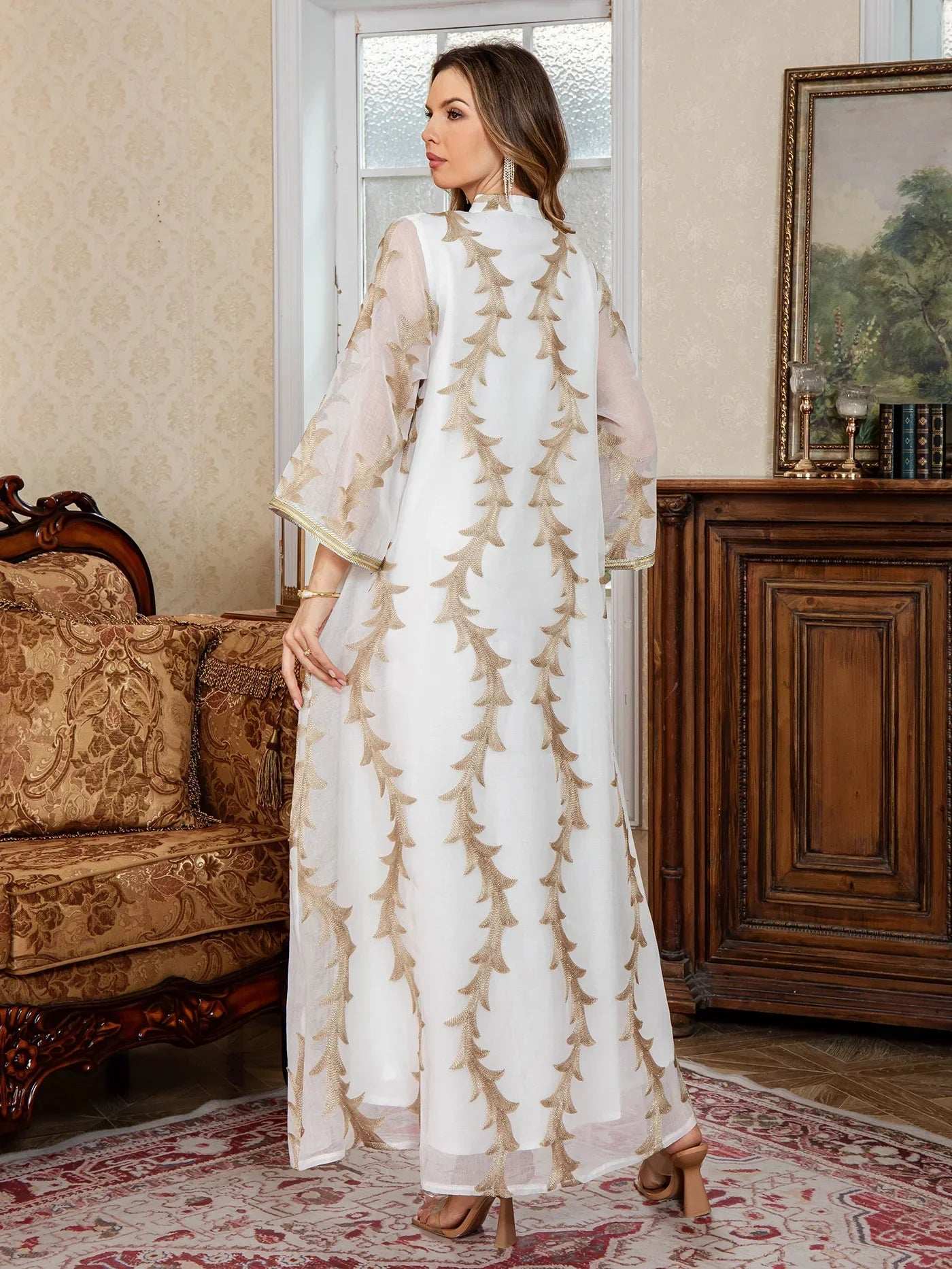 Embroidered Two-Piece Abaya - Abaya Vida