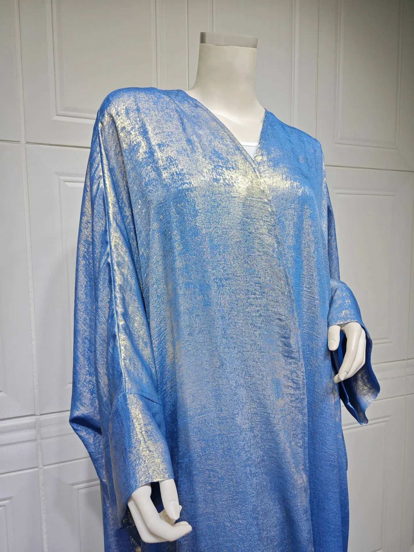 Luxe Satin Batwing Abaya - Abaya Vida