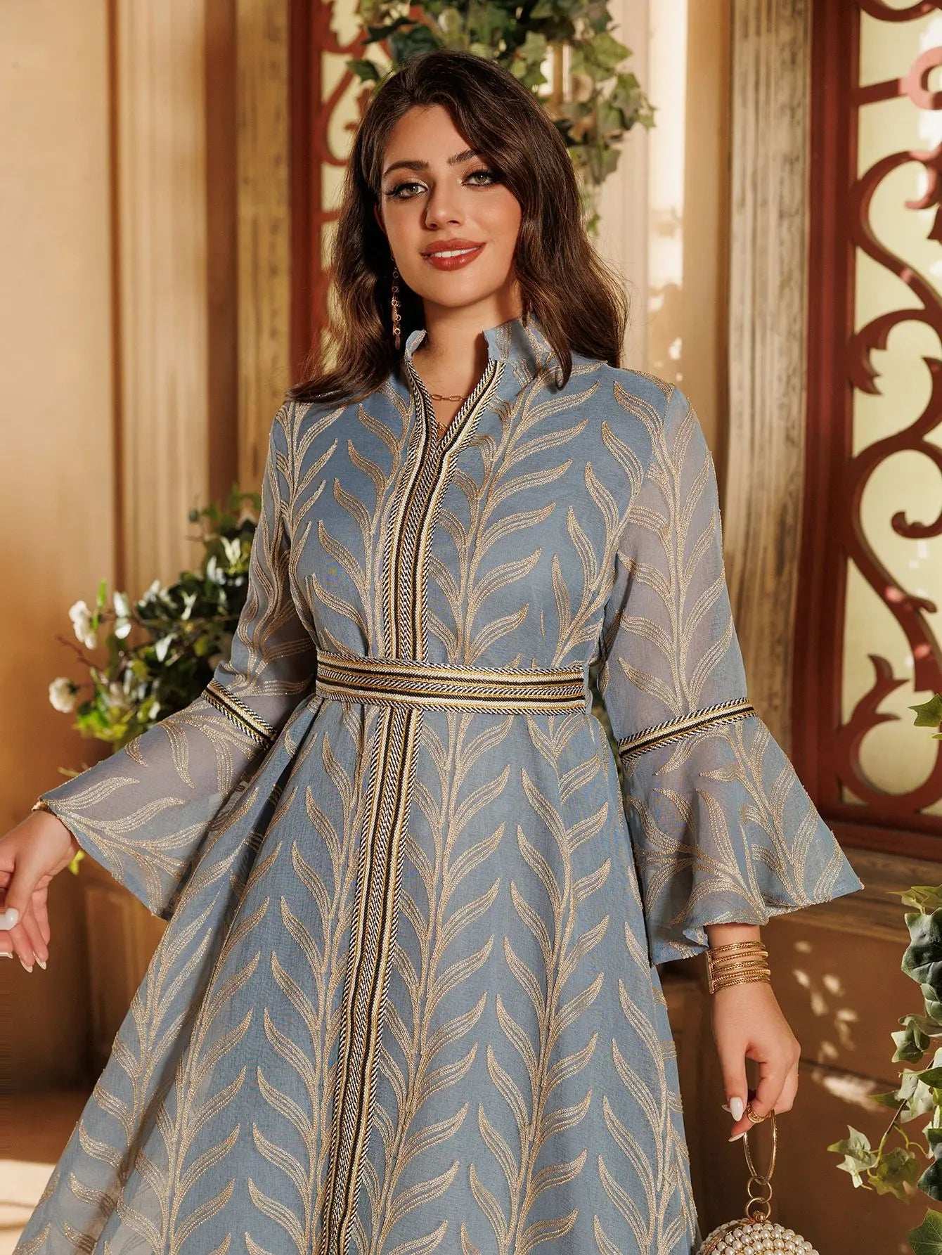 Royal Embroidered Abaya - Abaya Vida