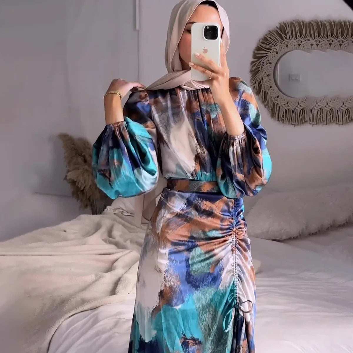 Blooming Elegance Floral Abaya - Abaya Vida