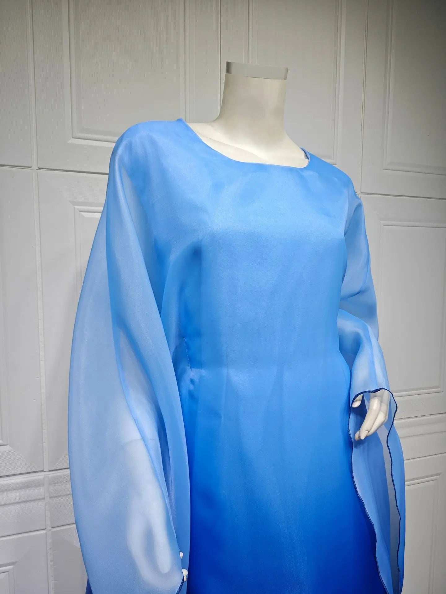 Gradient Satin Abaya - Abaya Vida