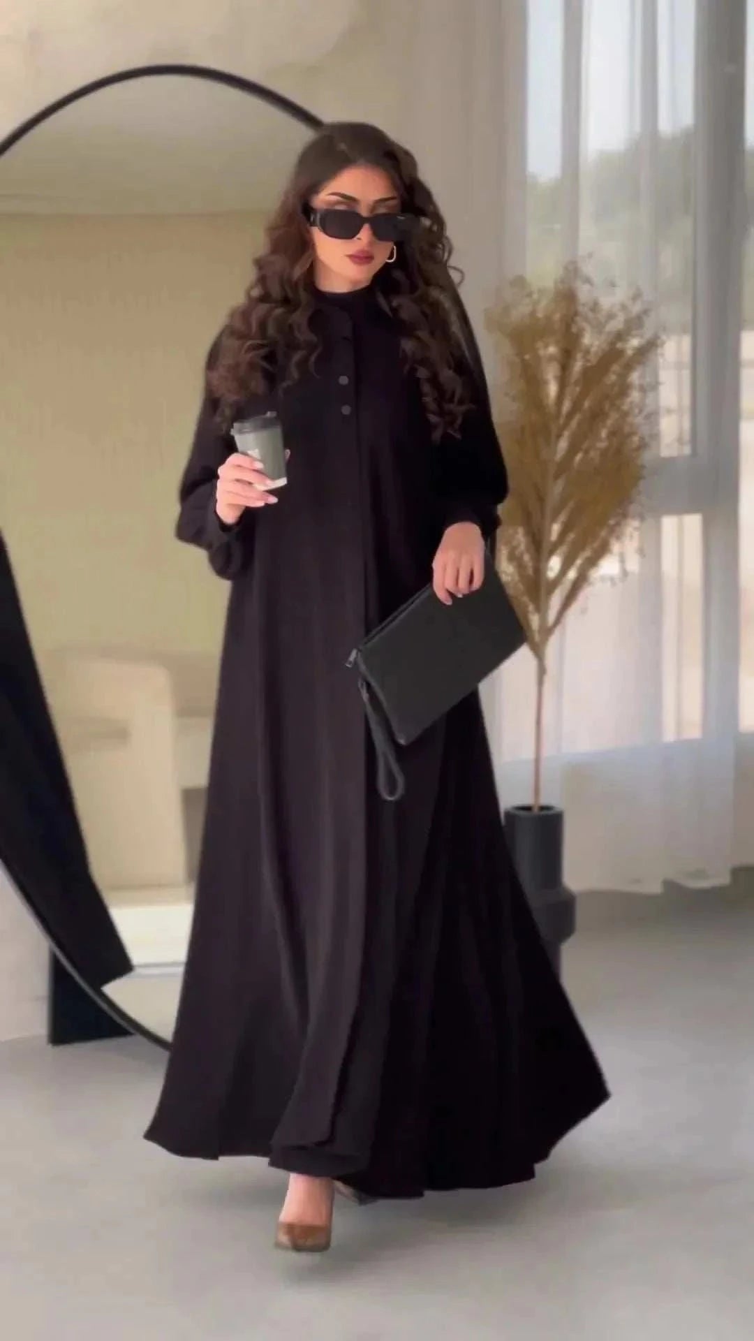 Elegant Streetwear Kaftan Abaya – Turtleneck Closed Abaya Black -  S -  Abaya Vida