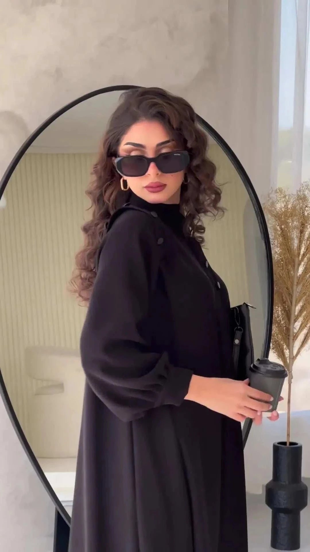 Elegant Streetwear Kaftan Abaya – Turtleneck Closed Abaya Black -  S -  Abaya Vida
