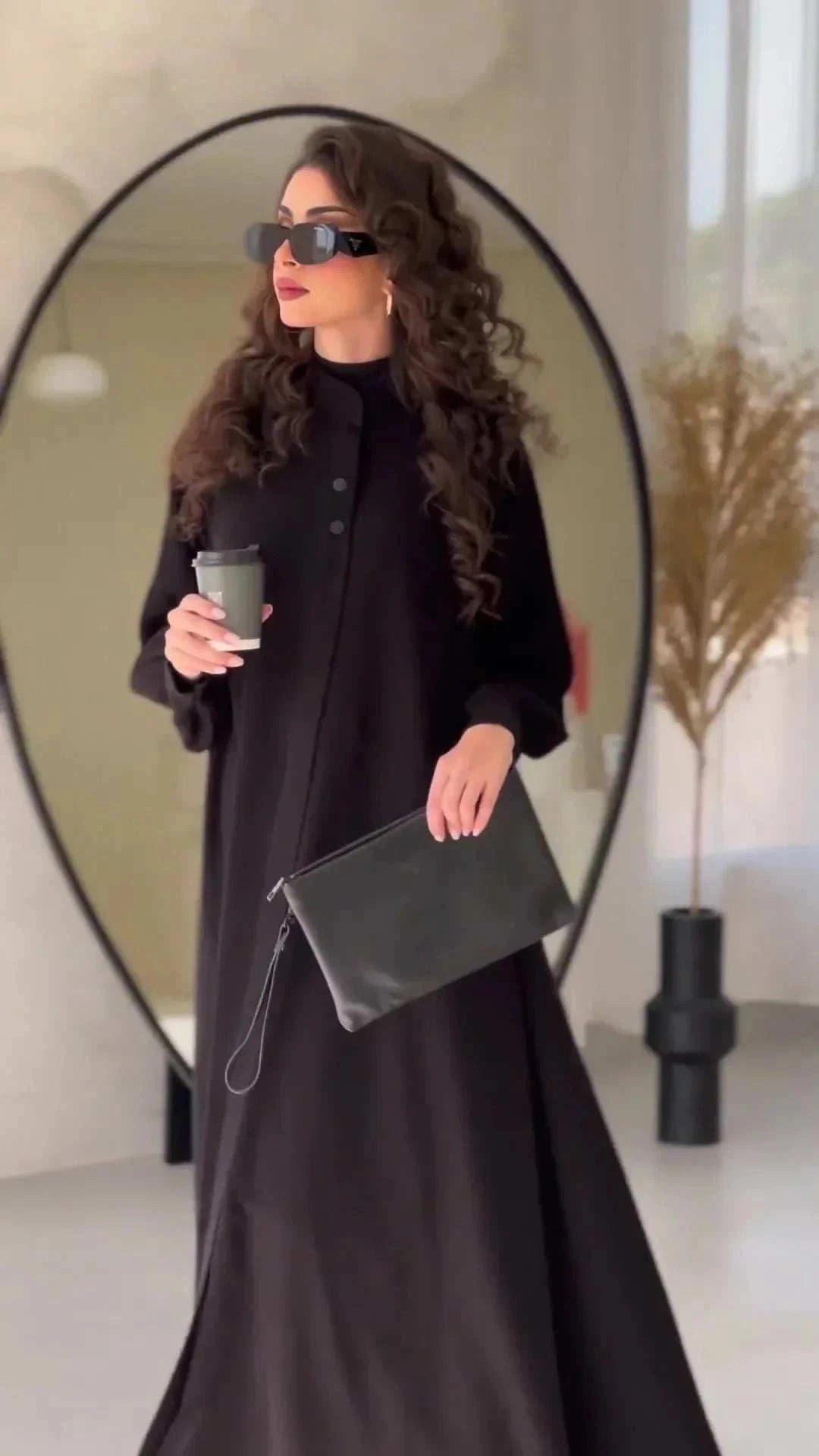 Elegant Streetwear Kaftan Abaya – Turtleneck Closed Abaya Black -  S -  Abaya Vida