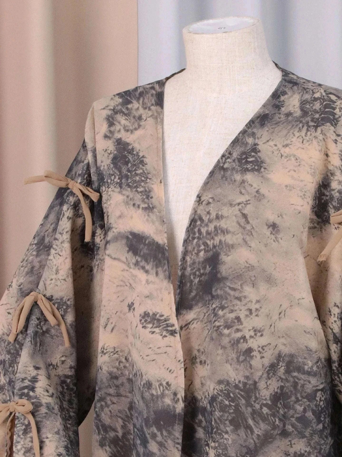 Printed Open Abaya – Vibrant Floral Print Modest Abaya -  S -  Abaya Vida