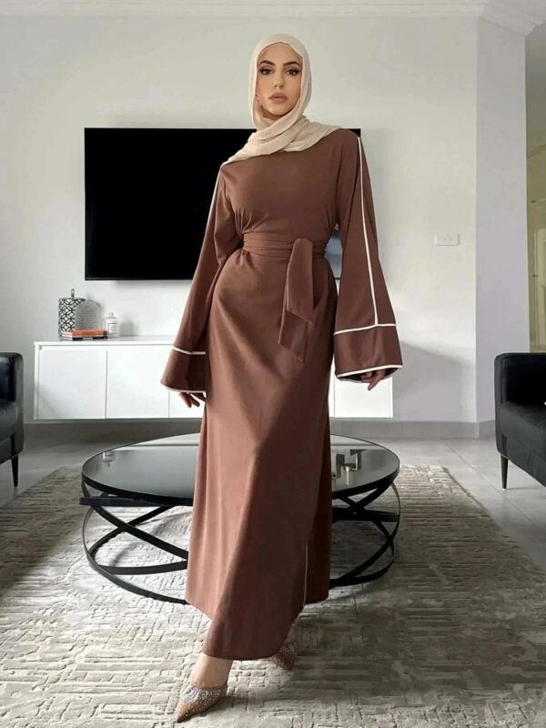 Aurelia Belted Luxe Abaya – Structured Sleeve Closed Abaya -  Black / M -  Abaya Vida